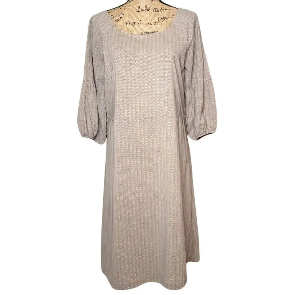 VERTIGO PARIS Women's Regular Blouson Herringbone Shift Dress Beige Size Medium